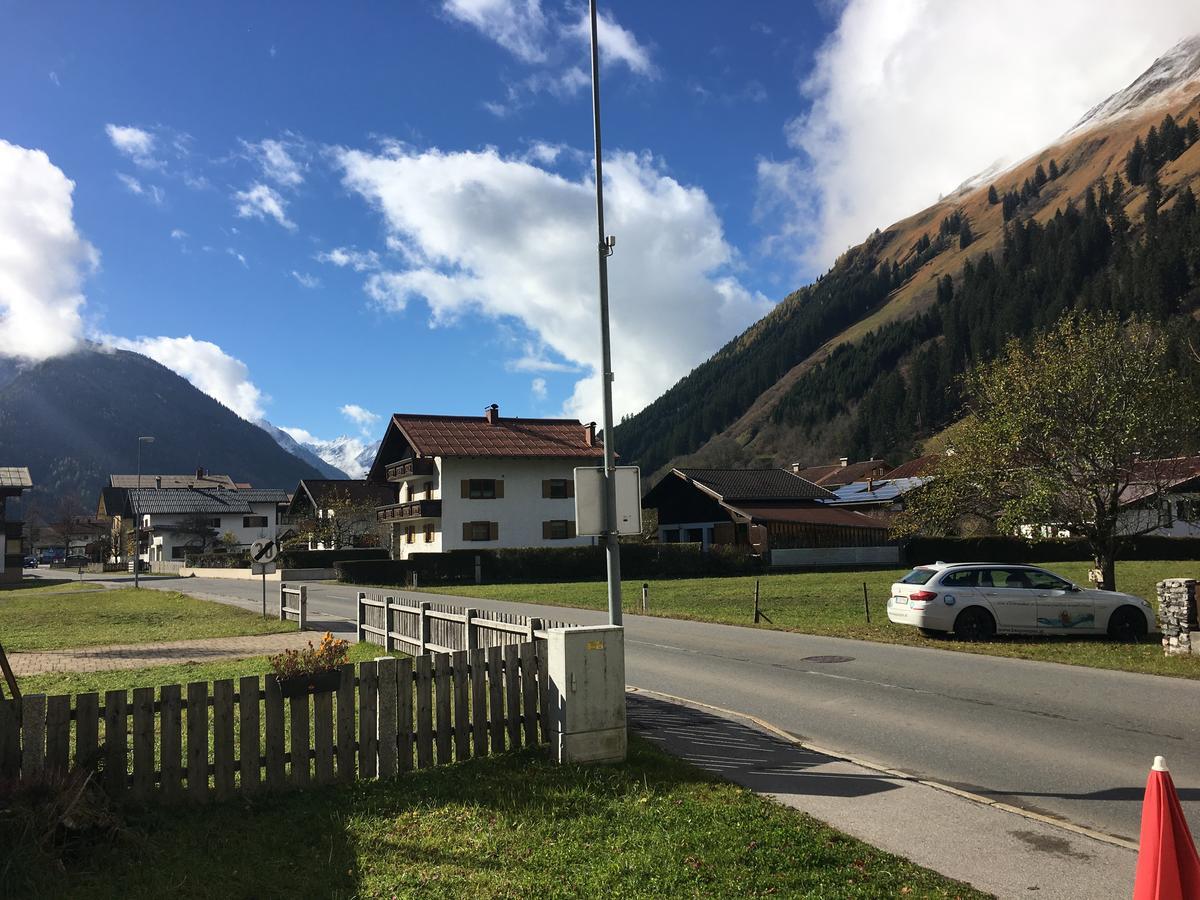 Gasthof Sonne Häselgehr المظهر الخارجي الصورة